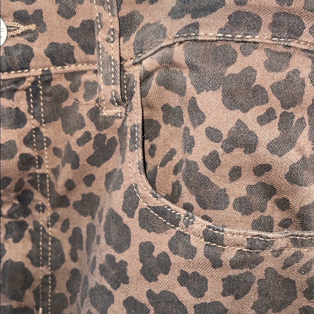 American Eagle Outfitters Cheetah Skinny Jeans 🦅🐆 - Picture 5 of 17
